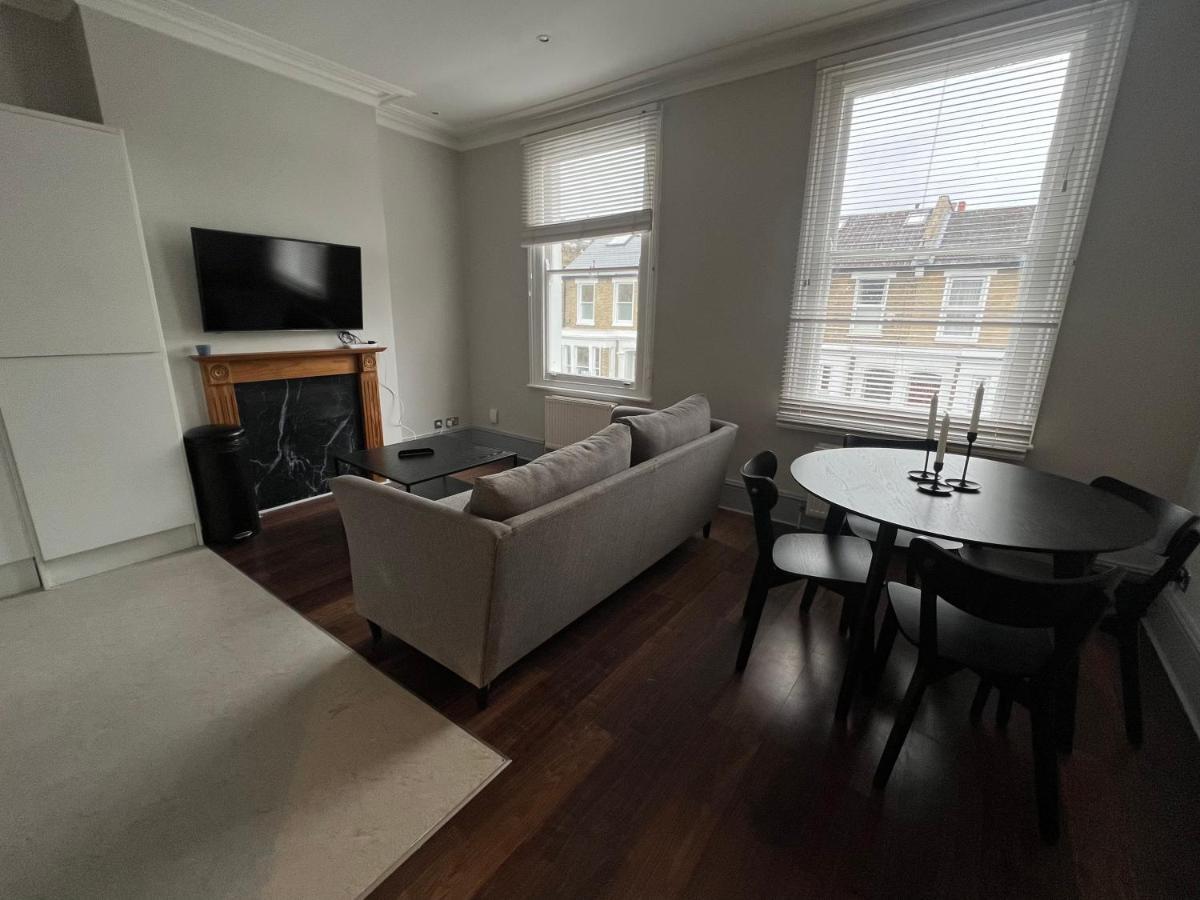 Lovely 2-Bedroom Victorian Flats Londres Extérieur photo
