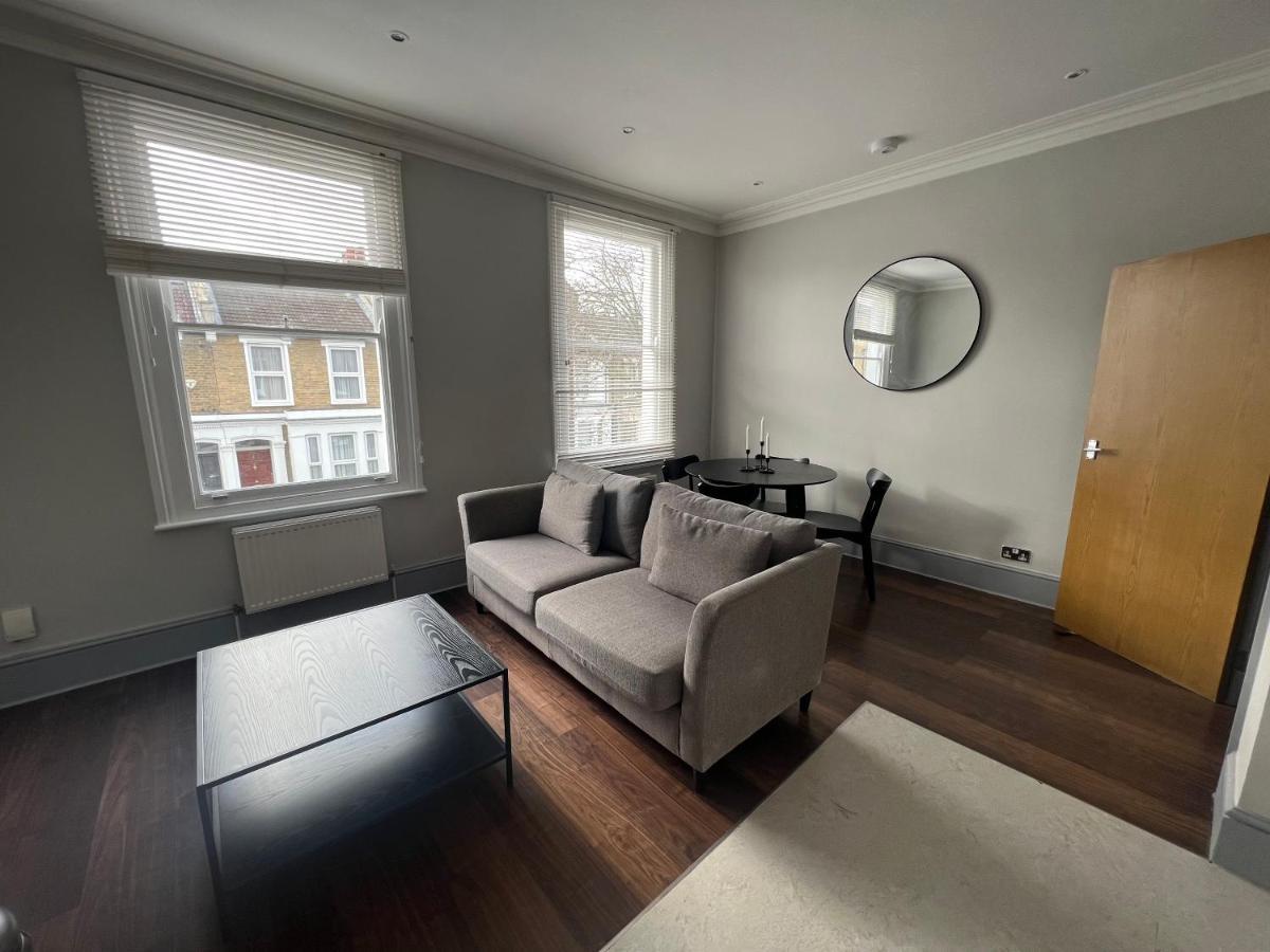 Lovely 2-Bedroom Victorian Flats Londres Extérieur photo